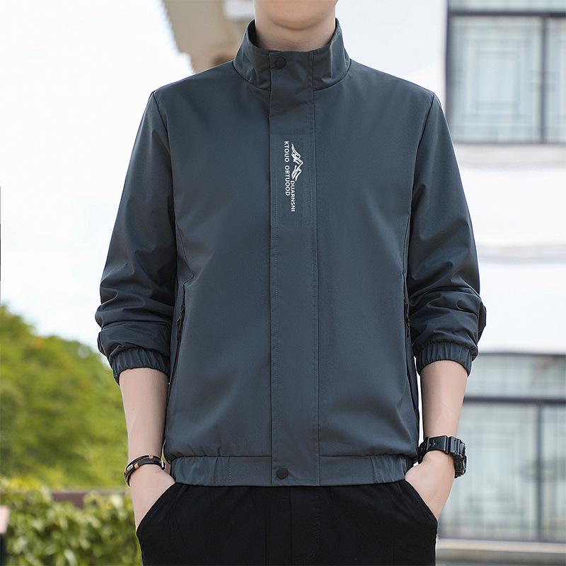 Men s Korean Style Spring & Autumn Casual Windbreaker Jacket with Stand-Up Collar XL
Men s Korean Style Spring & Autumn Casual Windbreaker Jacket with Stand-Up Collar XL