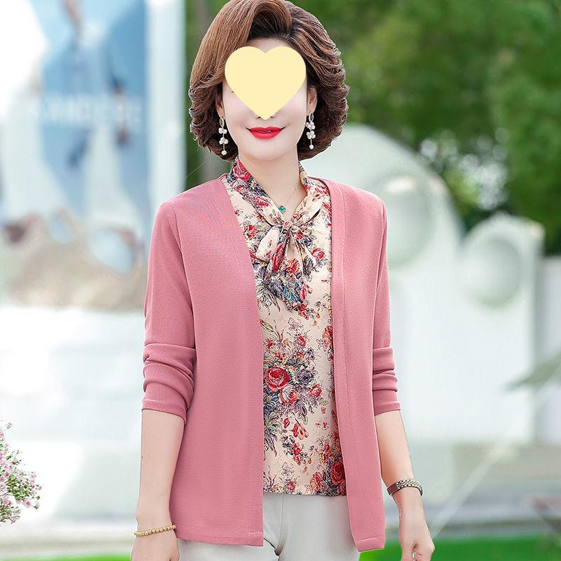 Осенняя мода: Комплект блузки с длинным рукавом, имитирующий двойку, для женщин среднего и пожилого возраста XL for 85-105 jin
Осенняя мода: Комплект блузки с длинным рукавом, имитирующий двойку, для женщин среднего и пожилого возраста XL for 85-105 jin