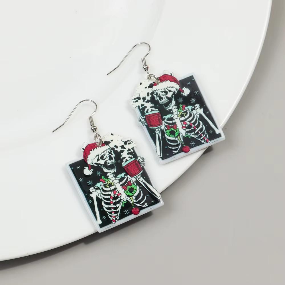 Creative Christmas Tree Cat KILLER Star Acrylic Earrings for Women Gothic Xmas Hat Skull Drop Earring Halloween Jewelry Gifts
Creative Christmas Tree Cat KILLER Star Acrylic Earrings for Women Gothic Xmas Hat Skull Drop Earring Halloween Jewelry Gifts
