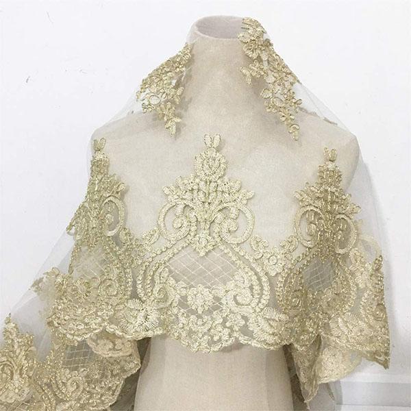 Золотая автомобильная кружевная бейка с косточкой, ручная вышивка, кружевная ткань с цветочным принтом для свадебного платья, вуаль, аксессуары для танцевальных костюмов(2 Ярд, Годен 2)
Золотая автомобильная кружевная бейка с косточкой, ручная вышивка, кружевная ткань с цветочным принтом для свадебного платья, вуаль, аксессуары для танцевальных костюмов(2 Ярд, Годен 2)