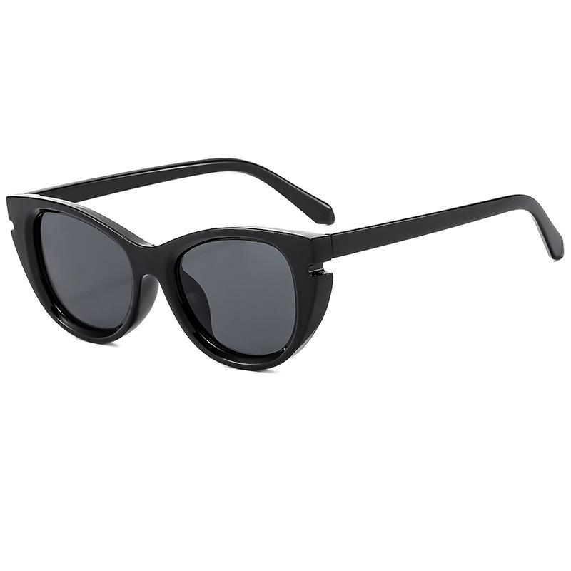 1Pc Fashionable Y2K Cat-Eye Sunglasses, Uv Protection, Same Style for Men and Women, Hot Girl Outfit, Street Style
1Pc Fashionable Y2K Cat-Eye Sunglasses, Uv Protection, Same Style for Men and Women, Hot Girl Outfit, Street Style