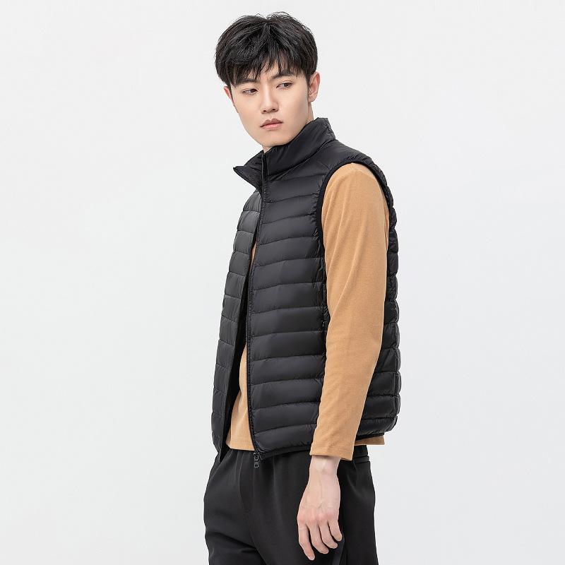Genuine down vest men s short new fashion trendy lightweight warm slim waistcoat autumn and winter vest S (47.5 kg-57.5 kg) чёрный
Genuine down vest men s short new fashion trendy lightweight warm slim waistcoat autumn and winter vest S (47.5 kg-57.5 kg) чёрный