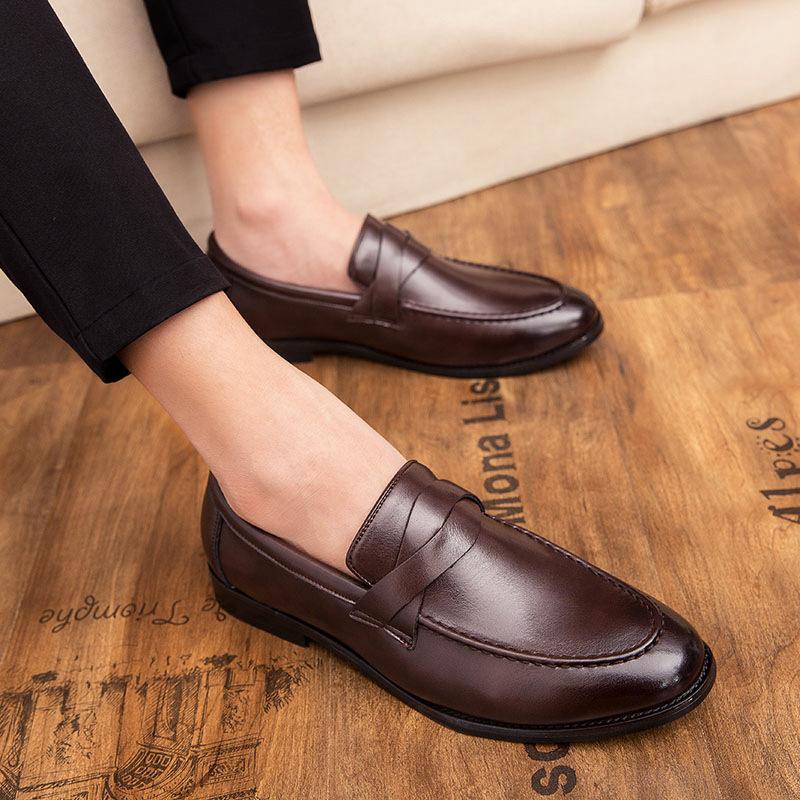Men s shoes large size new casual leather shoes fashion foot loafers trend British style men s wedding leather shoes 38
Men s shoes large size new casual leather shoes fashion foot loafers trend British style men s wedding leather shoes 38