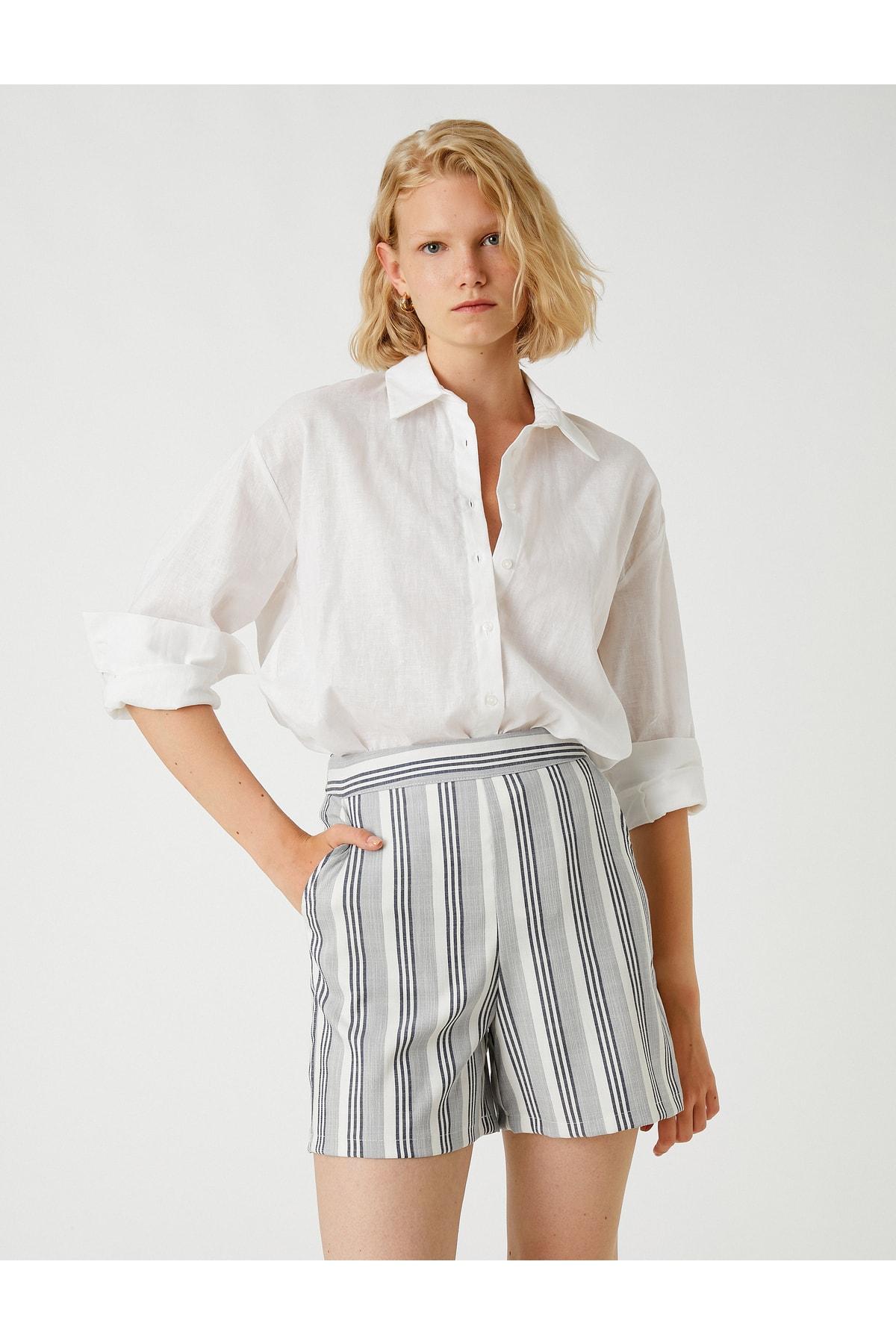 Шорты с высокой талией и карманами 
Шорты с высокой талией и карманами