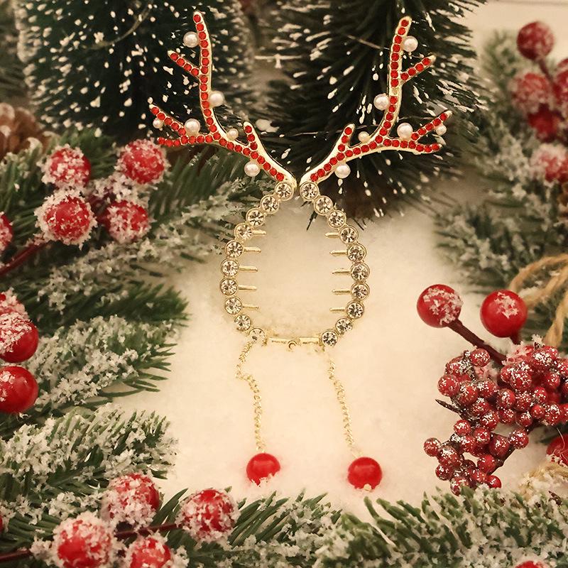 Romantic Sparkly Zircon Antler Tassel Hair Clip Headpiece
Romantic Sparkly Zircon Antler Tassel Hair Clip Headpiece