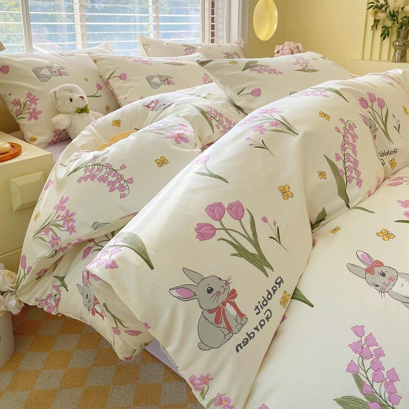 Cotton 4Pcs Set, Pure Cotton Home Textile Bedding Sheets, Quilt Covers, Three-Piece Quilt Covers, Summer Single quilt cover: 1.5*2m
Cotton 4Pcs Set, Pure Cotton Home Textile Bedding Sheets, Quilt Covers, Three-Piece Quilt Covers, Summer Single quilt cover: 1.5*2m