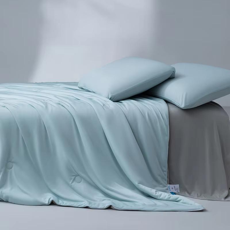 Summer - Ready Machine - Washable Air - Conditioned Quilt: Ultra - Thin Cooling Comforter for Hot Nights,for Summer Getaways 150x200cm рожевий
Summer - Ready Machine - Washable Air - Conditioned Quilt: Ultra - Thin Cooling Comforter for Hot Nights,for Summer Getaways 150x200cm рожевий
