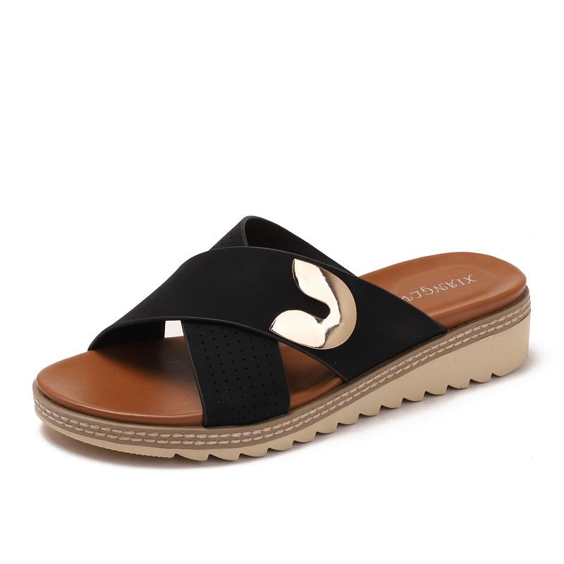 Slippers women s summer wear new South East Asia Bohemian fashion metal non-slip slope and beach sandals 36
Slippers women s summer wear new South East Asia Bohemian fashion metal non-slip slope and beach sandals 36