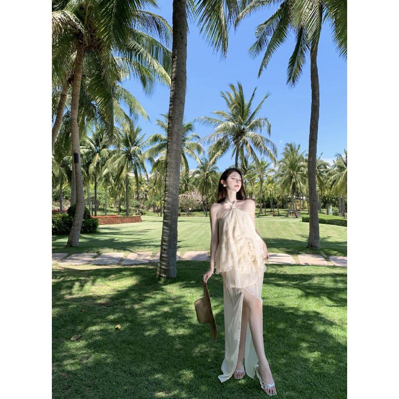French Celebrity Ruffle Edge Neck Top Women s Summer High-end Temperament Slim and Thin Skirt Two-piece Set S
French Celebrity Ruffle Edge Neck Top Women s Summer High-end Temperament Slim and Thin Skirt Two-piece Set S