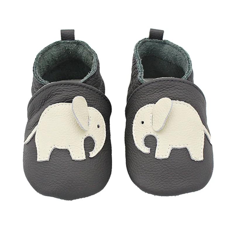 Baby Shoes Soft Cow Leather Bebe Newborn Booties for Babies Boys Girls Infant Toddler Moccasins Slippers First Walkers Sneakers 0-6(Months)
Baby Shoes Soft Cow Leather Bebe Newborn Booties for Babies Boys Girls Infant Toddler Moccasins Slippers First Walkers Sneakers 0-6(Months)