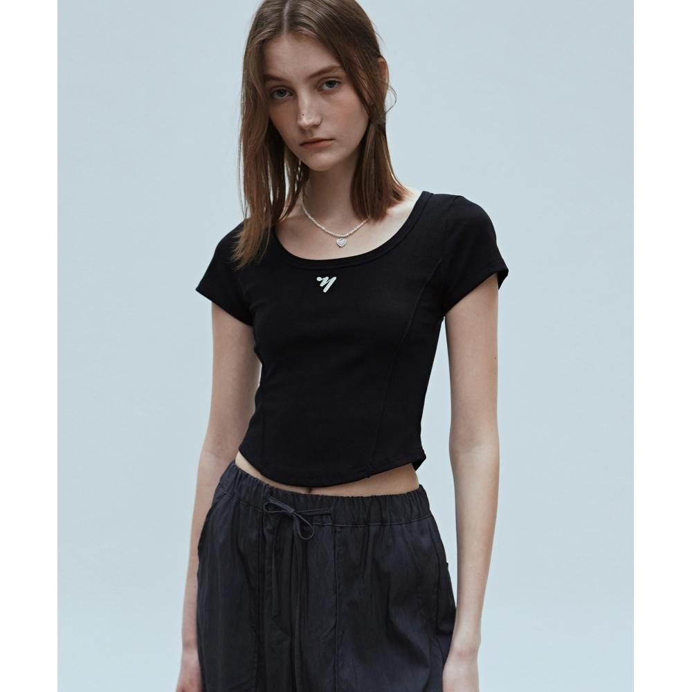 NICKNICOLE ЧЕРНАЯ ФУТБОЛКА С U-ОБРАЗНЫМ ВЫРЕЗОМ NICOLE
NICKNICOLE ЧЕРНАЯ ФУТБОЛКА С U-ОБРАЗНЫМ ВЫРЕЗОМ NICOLE