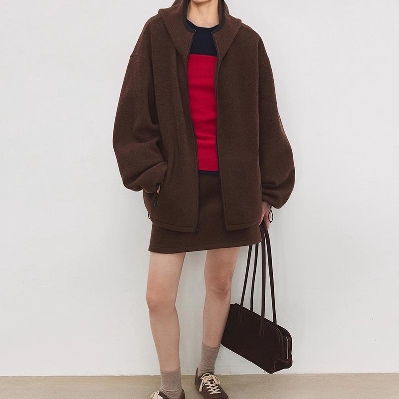 CHIC High Wool Content Hooded Fleece Jacket & Elastic Waist Skirt Set 2026 40
CHIC High Wool Content Hooded Fleece Jacket & Elastic Waist Skirt Set 2026 40