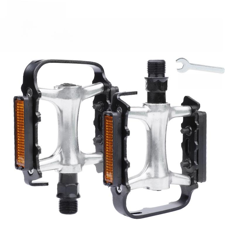 Wellgo Mountain Bike Pedals Bearing Foot Pedals with Dog Mouth M248 Universal Pedal Bicycle Riding Equipment Accessories
Wellgo Mountain Bike Pedals Bearing Foot Pedals with Dog Mouth M248 Universal Pedal Bicycle Riding Equipment Accessories