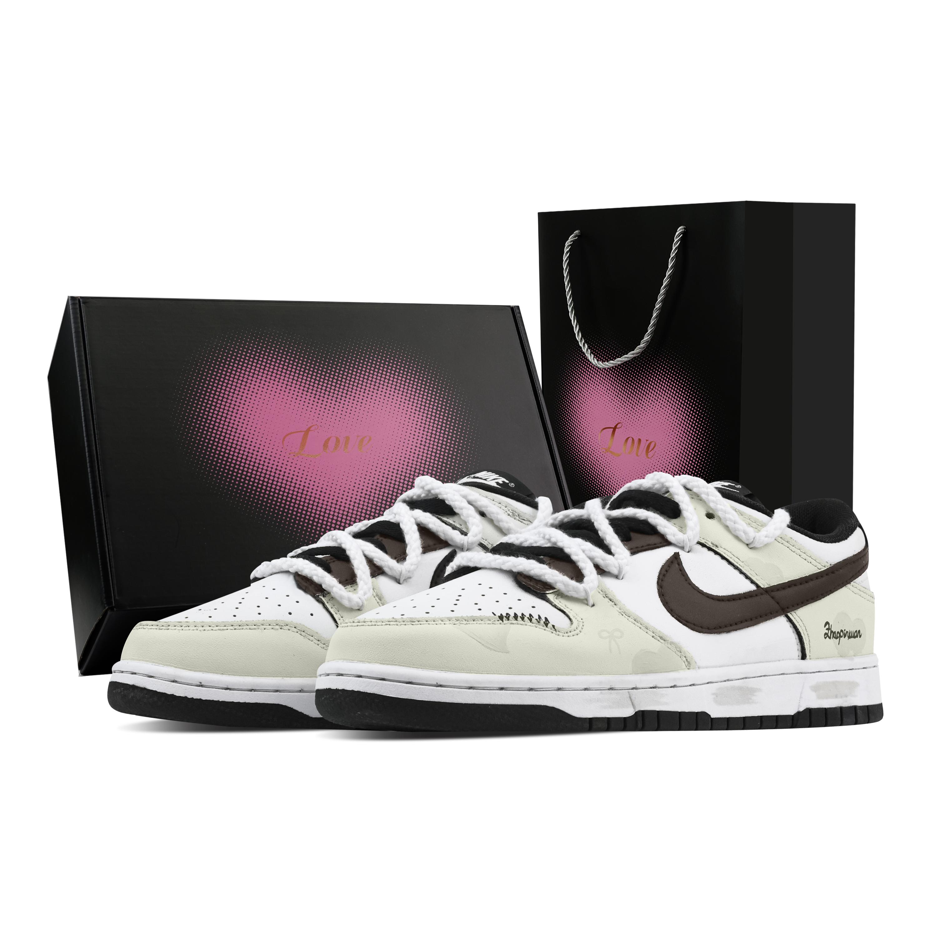 Nike Dunk Soft Coconut Heart Box Abrasion Resistant Low top Skateboard Shoes Unisex Yellow HF5441-100(Team773-1-) 42.5
Nike Dunk Soft Coconut Heart Box Abrasion Resistant Low top Skateboard Shoes Unisex Yellow HF5441-100(Team773-1-) 42.5