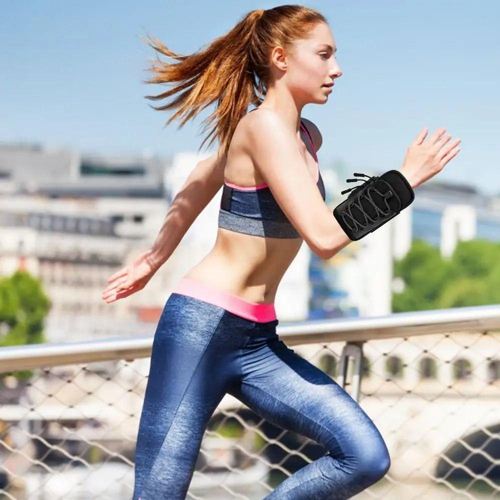 Double-layers Running Phone Bag Waterproof Sports Arm Bag Wrist Phone Bag Mobile Phone Accessories сірий 
Double-layers Running Phone Bag Waterproof Sports Arm Bag Wrist Phone Bag Mobile Phone Accessories сірий