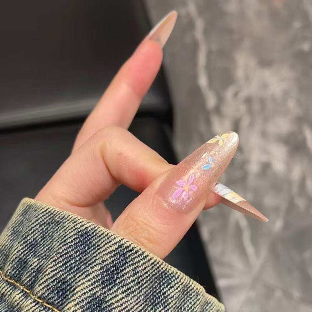 Monet s Garden: Colorful Hand-Painted Cat Eye Whitening Press-On Nails for Spring/Summer S (Suitable for 70% of People)
Monet s Garden: Colorful Hand-Painted Cat Eye Whitening Press-On Nails for Spring/Summer S (Suitable for 70% of People)