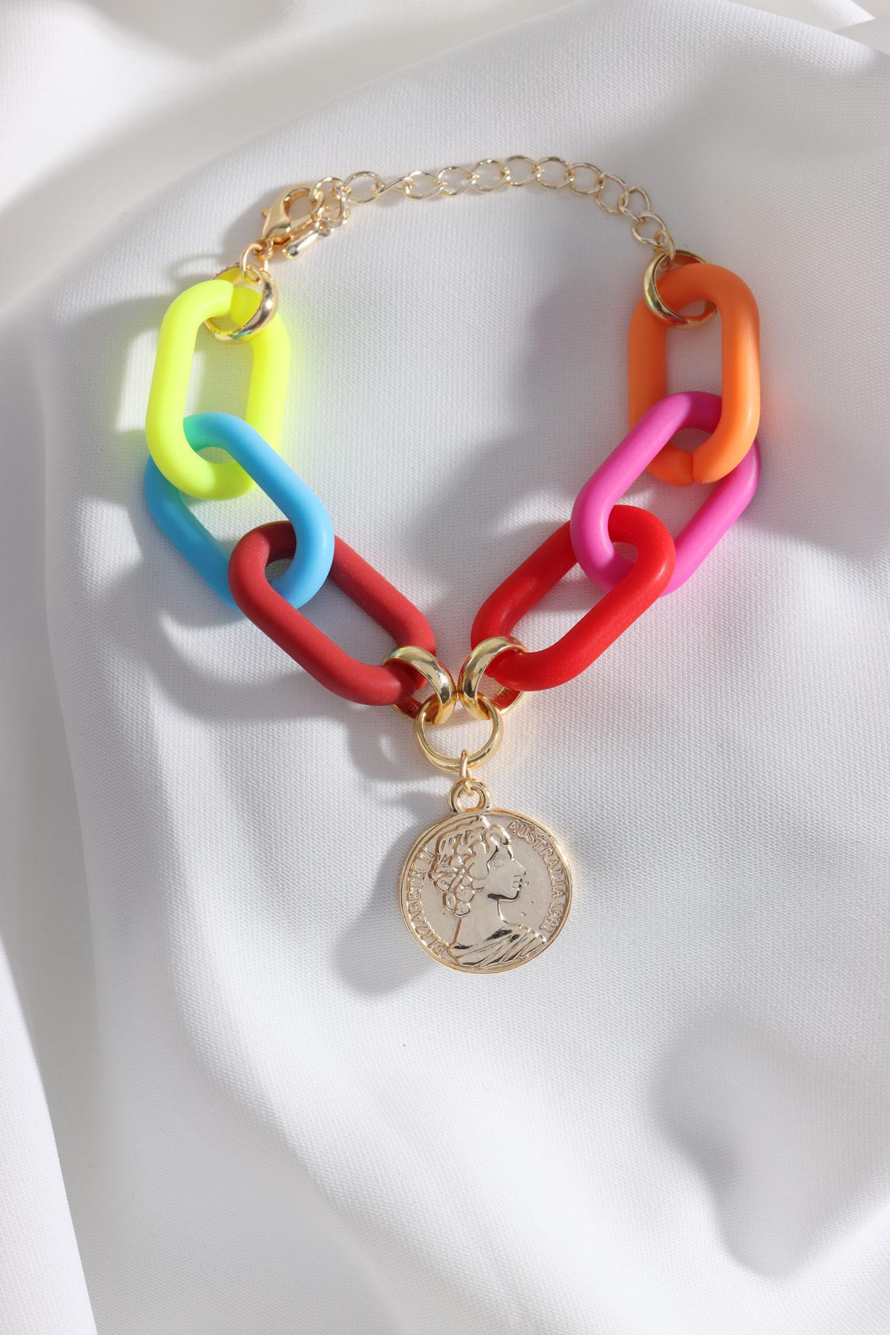 Красочный браслет-цепочка
Красочный браслет-цепочка