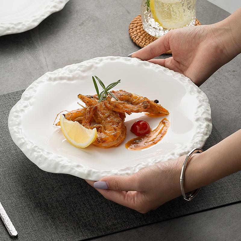 White Ceramic Stone Grain Dinner Plate High-end Western Steak Pasta Flat Plate 11 Inches Irregular Fruit Dessert Breakfast Dish
White Ceramic Stone Grain Dinner Plate High-end Western Steak Pasta Flat Plate 11 Inches Irregular Fruit Dessert Breakfast Dish