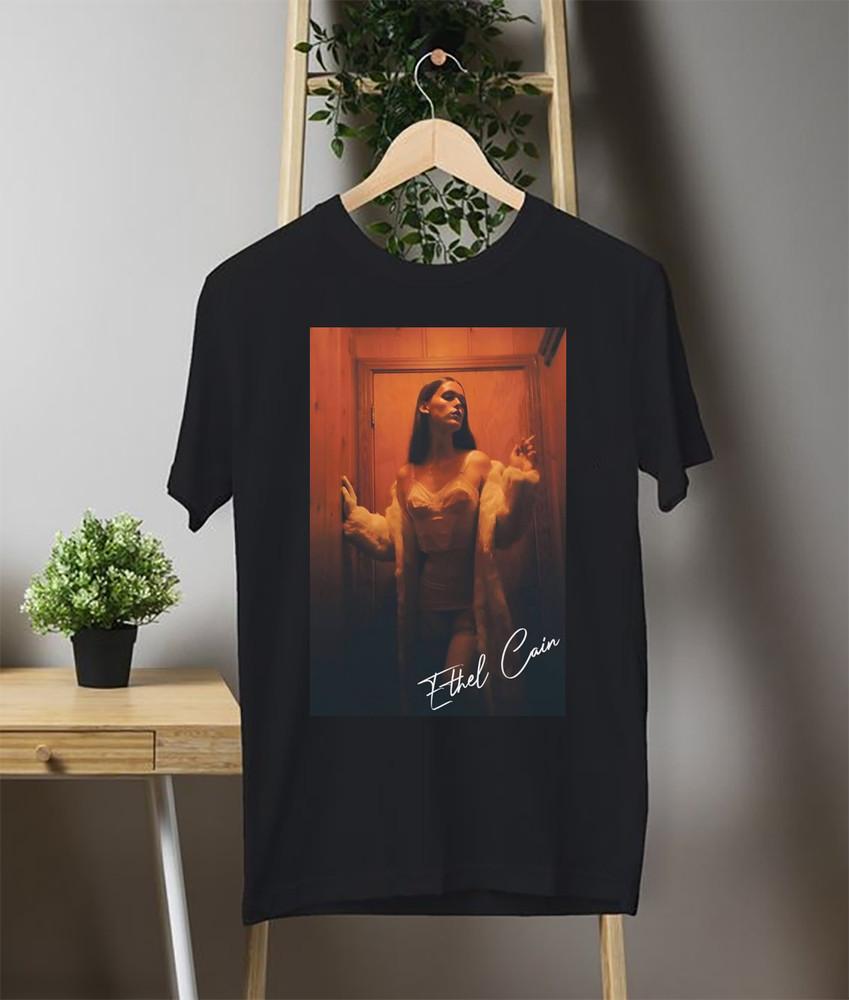 Signature Ethel Cain Black T-Shirt Cotton S-234XL Unisex Unisex T-Shirt XL
Signature Ethel Cain Black T-Shirt Cotton S-234XL Unisex Unisex T-Shirt XL