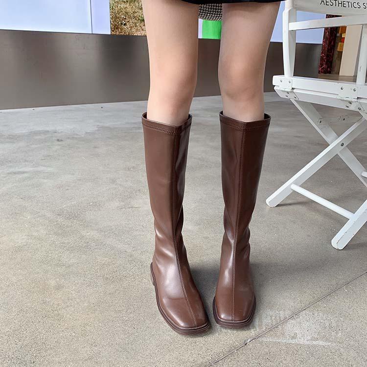 Autumn and winter square head boots women s flat heel X boots comfortable and breathable fashion boots long soft-soled Chelsea boots women s boots 35 чорний
Autumn and winter square head boots women s flat heel X boots comfortable and breathable fashion boots long soft-soled Chelsea boots women s boots 35 чорний