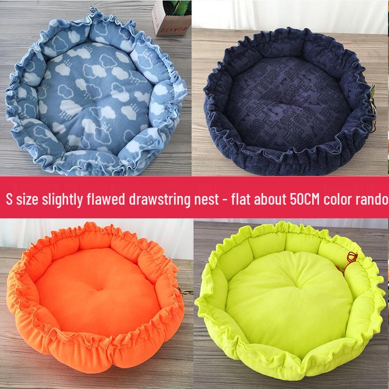 Disposable Large Pet Nest Pad - Warm Mat for Cats and Dogs Random Color
Disposable Large Pet Nest Pad - Warm Mat for Cats and Dogs Random Color
