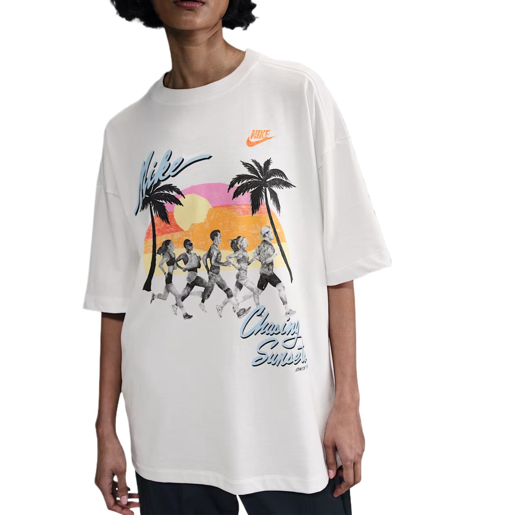 Nike Sportswear Essential Women s Oversized T Shirt IB8930-121 L
Nike Sportswear Essential Women s Oversized T Shirt IB8930-121 L