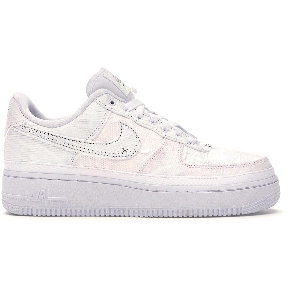 Кроссовки Nike Air Force 1 LX Reveal Черный Свуш (Женский)(CJ1650-100) 38
Кроссовки Nike Air Force 1 LX Reveal Черный Свуш (Женский)(CJ1650-100) 38