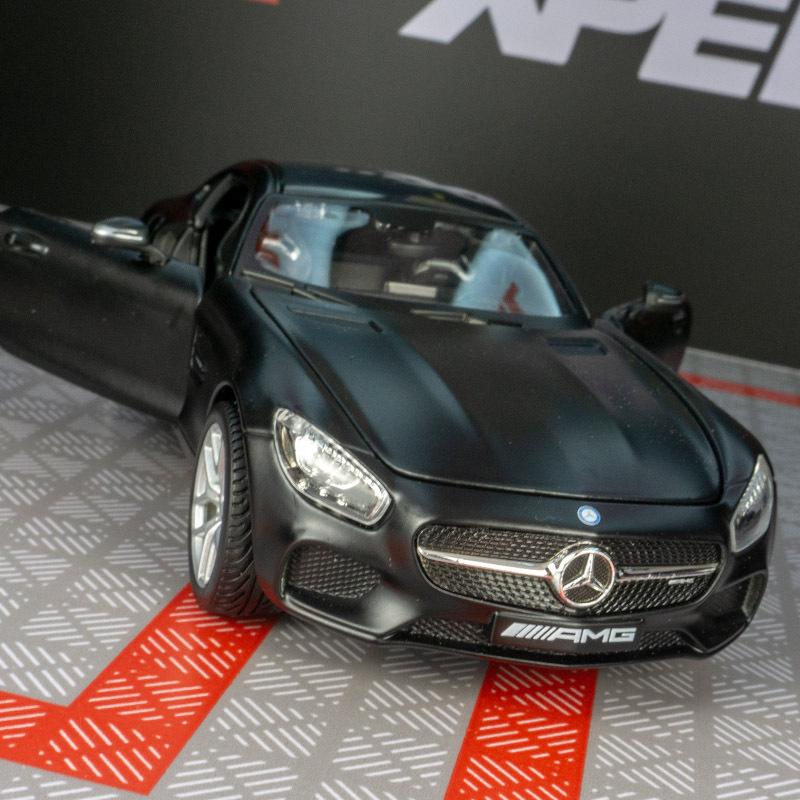 Игрушечная модель автомобиля из сплава Mercedes-Benz GT - Статичное купе, подарок матовый черный
Игрушечная модель автомобиля из сплава Mercedes-Benz GT - Статичное купе, подарок матовый черный