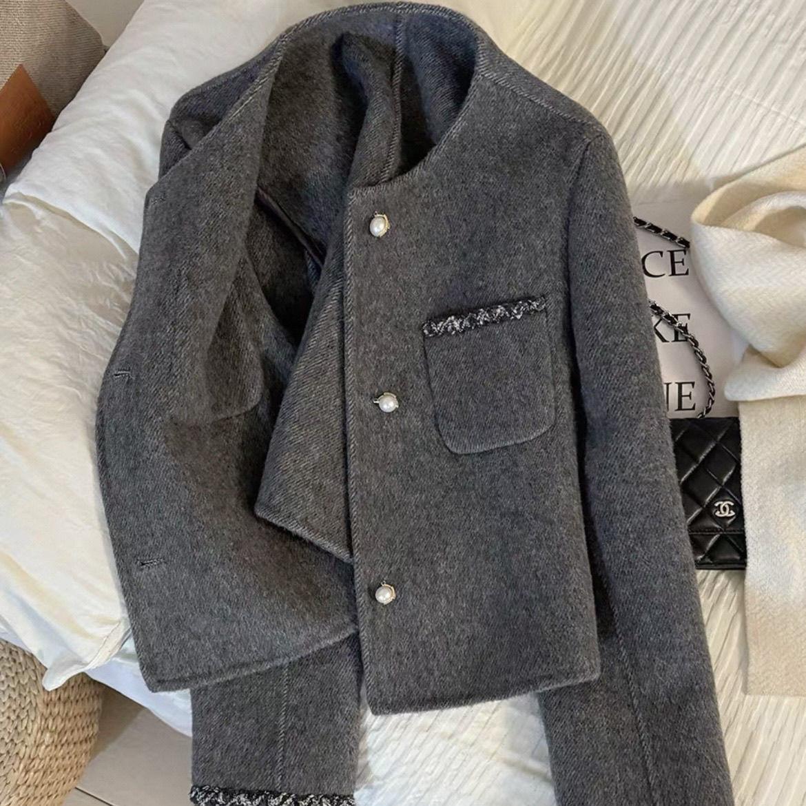 Женское короткое пальто из смесовой шерсти сероватого оттенка - Ранняя весна 2025, Легкий зрелый стиль, Двустороннее L (120-135) серый
Женское короткое пальто из смесовой шерсти сероватого оттенка - Ранняя весна 2025, Легкий зрелый стиль, Двустороннее L (120-135) серый