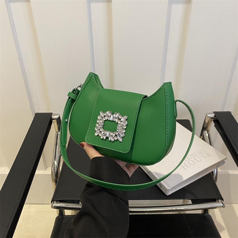 Персоналізована жіноча сумка на плече з діамантовим інкрустуванням Xiaoxiangjia 2024 нова корейська версія популярна цього року, месенджер в іноземному стилі зелений
Персоналізована жіноча сумка на плече з діамантовим інкрустуванням Xiaoxiangjia 2024 нова корейська версія популярна цього року, месенджер в іноземному стилі зелений