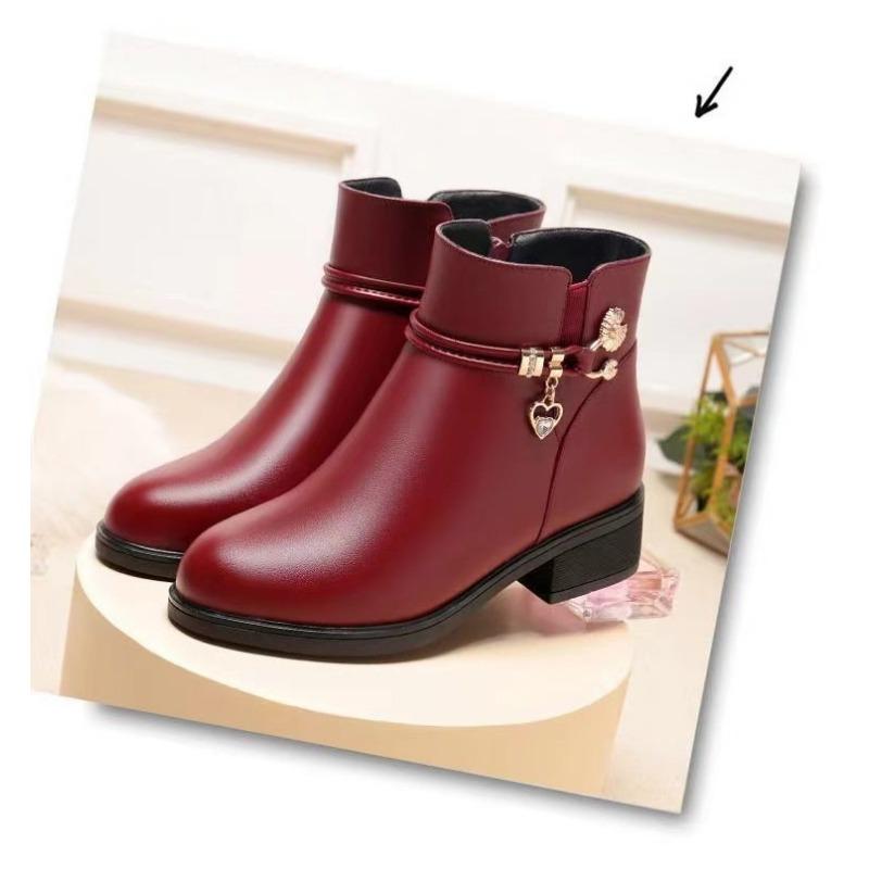 Мамине взуття, Жіноче бавовняне взуття, Флісові короткі чоботи, Шкіряні туфлі на плоскій підошві на товстому підборі, Бавовняні чоботи проти ковзання 40 червоний
Мамине взуття, Жіноче бавовняне взуття, Флісові короткі чоботи, Шкіряні туфлі на плоскій підошві на товстому підборі, Бавовняні чоботи проти ковзання 40 червоний