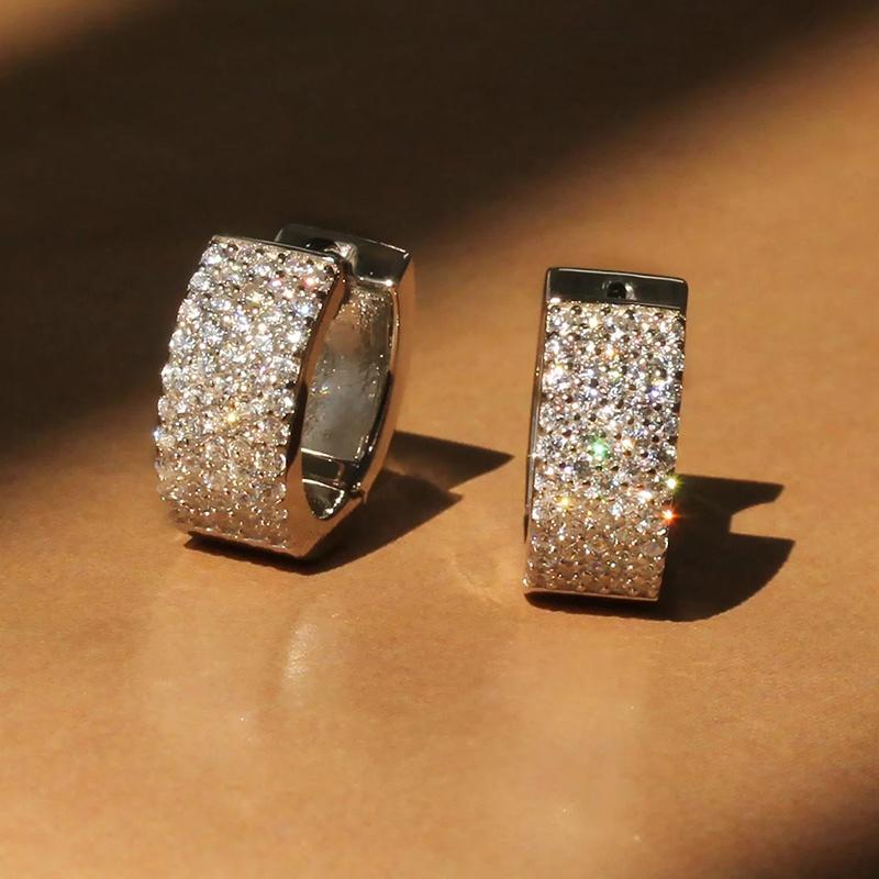 CAOSHI Copper Color Hoop Earrings for Women Fashion Contracted Style Versatile Party Zircon Elegant Daily Wearable Accessories
CAOSHI Copper Color Hoop Earrings for Women Fashion Contracted Style Versatile Party Zircon Elegant Daily Wearable Accessories