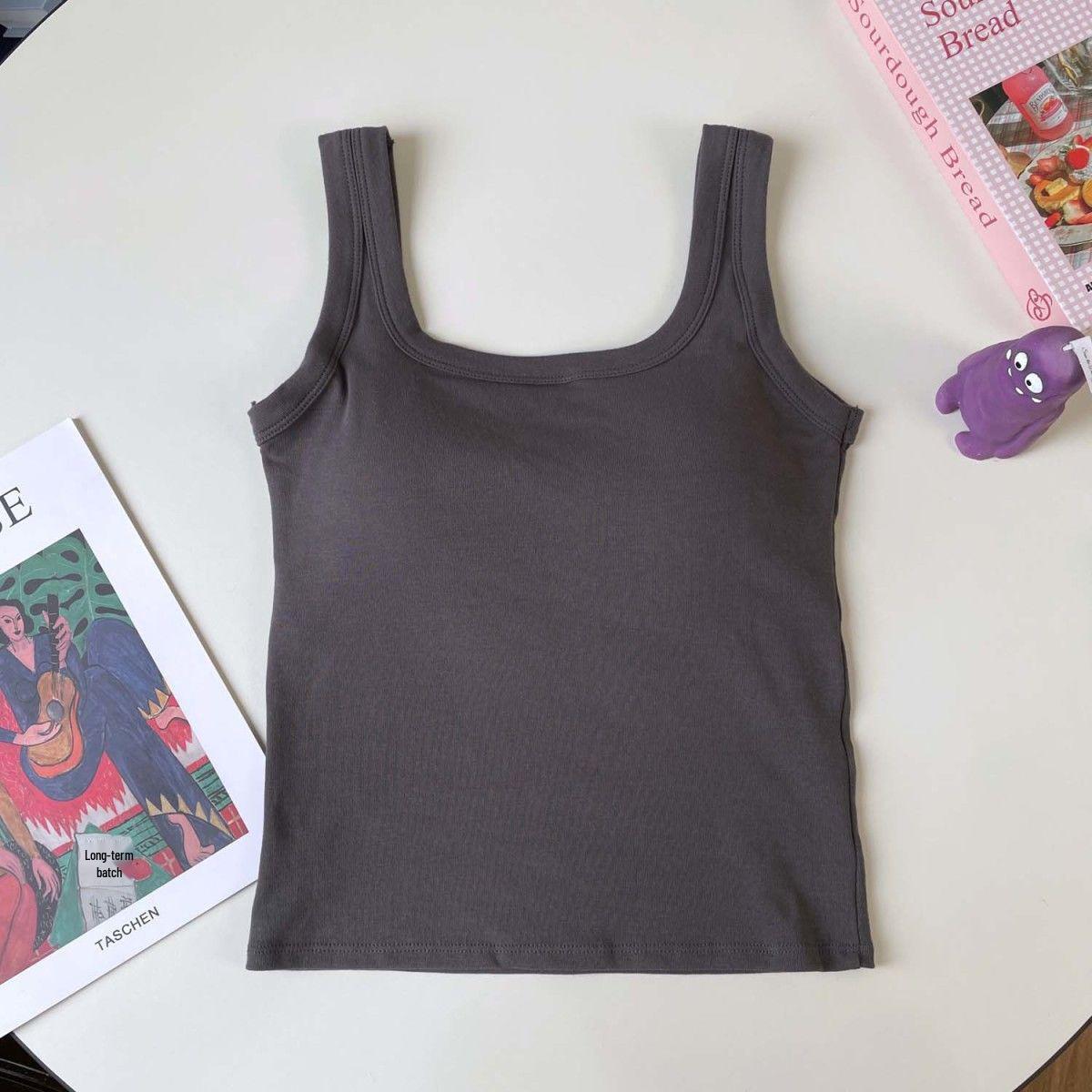 Women s Camisole with Built-in Bra Pads and Back-Enhancing Design S for 70-85 lbs темно-серого
Women s Camisole with Built-in Bra Pads and Back-Enhancing Design S for 70-85 lbs темно-серого