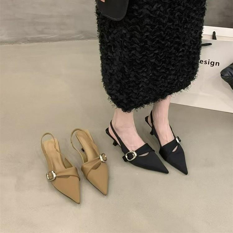leisurely beauty high-end bag head sandals summer wear new temperament square buckle pointed single shoes 40
leisurely beauty high-end bag head sandals summer wear new temperament square buckle pointed single shoes 40