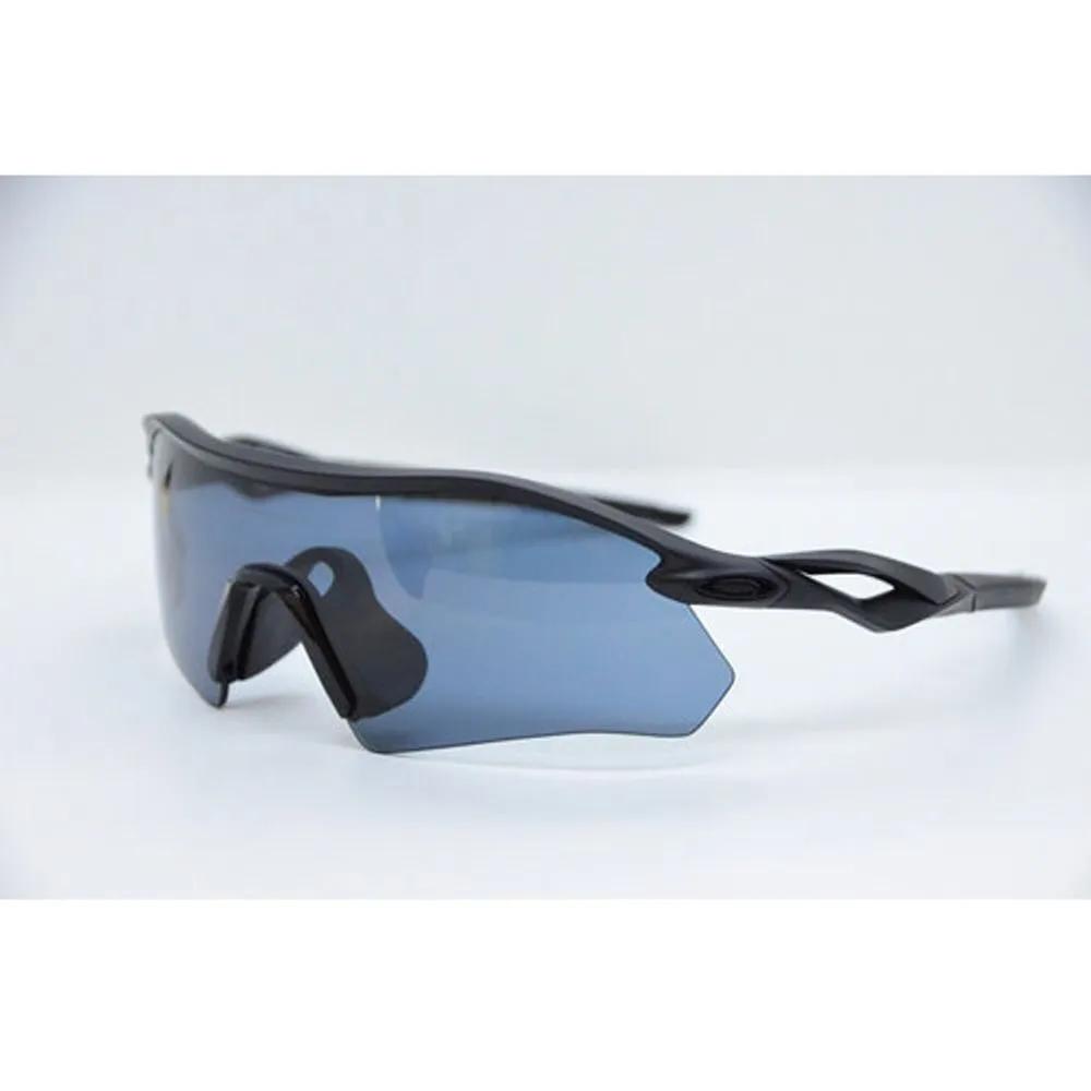 OAKLEY RADAR PLATE, OO9495D 06 Oakley Radar Plate Prism Grey
OAKLEY RADAR PLATE, OO9495D 06 Oakley Radar Plate Prism Grey