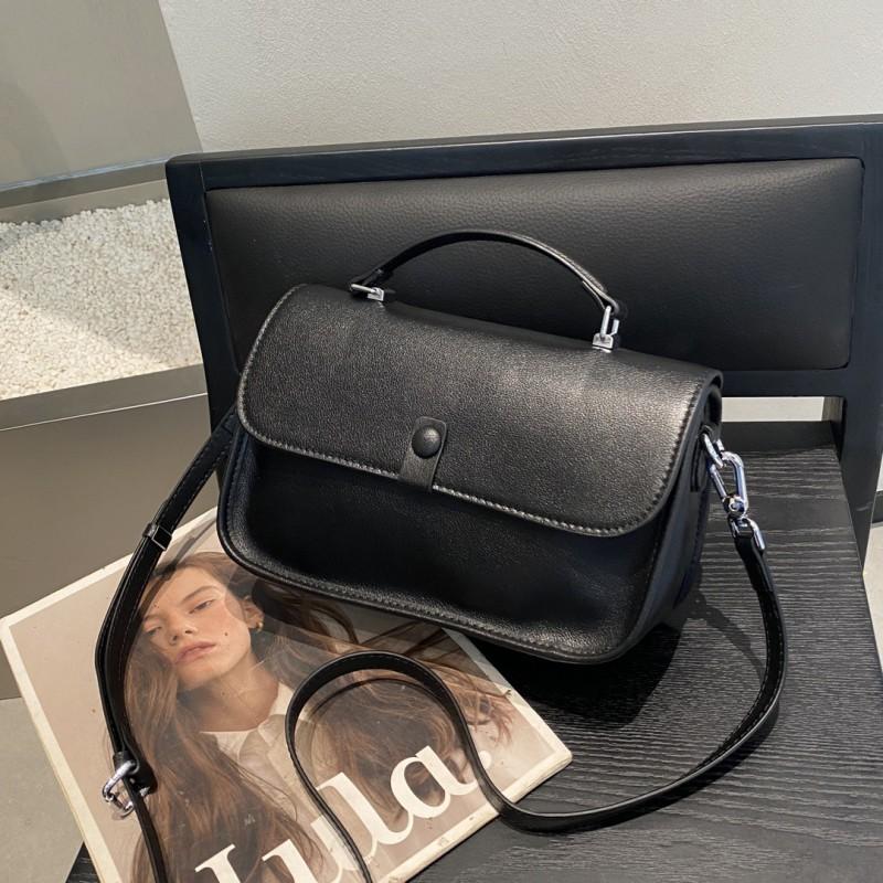 Vegetable Tanned Top Layer Cowhide Women s Bag Single Shoulder Crossbody Fashionable Practical Saddle Versatile Simple Brown чёрный
Vegetable Tanned Top Layer Cowhide Women s Bag Single Shoulder Crossbody Fashionable Practical Saddle Versatile Simple Brown чёрный