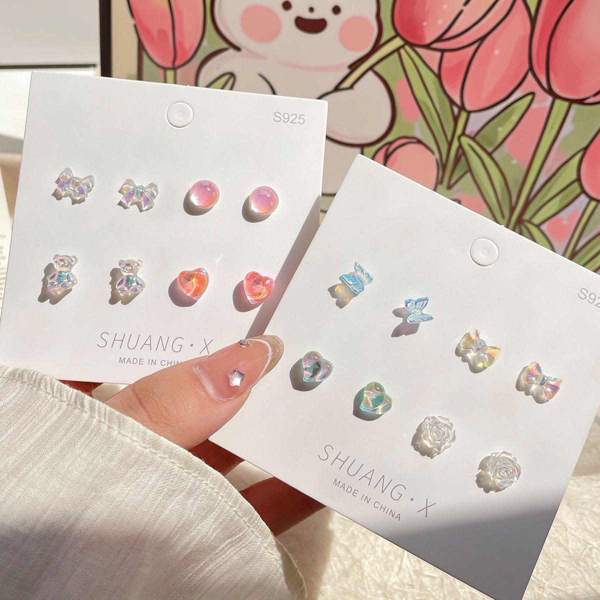 Gradient Resin Bow Panda Earrings for Women: Cute, Simple, Summer Style with Silver Posts
Gradient Resin Bow Panda Earrings for Women: Cute, Simple, Summer Style with Silver Posts