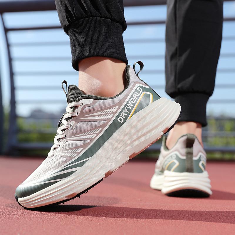 Couple fashion outdoor sports shoes men s running shoes autumn and winter new lightweight breathable soft-soled casual jogging shoes 39 хаки
Couple fashion outdoor sports shoes men s running shoes autumn and winter new lightweight breathable soft-soled casual jogging shoes 39 хаки
