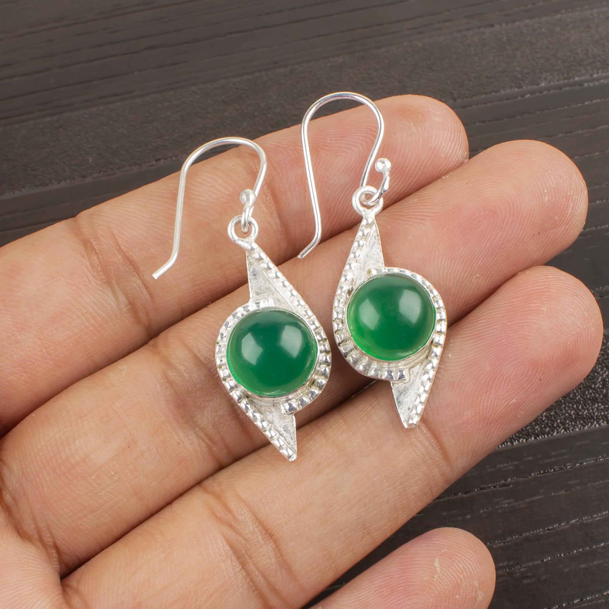 Green Onyx Cab Gemstone Earrings, 925 Solid Sterling Silver Jewelry, Handmade Beautiful Earrings For Wedding Gift 1.80 Inches зелений
Green Onyx Cab Gemstone Earrings, 925 Solid Sterling Silver Jewelry, Handmade Beautiful Earrings For Wedding Gift 1.80 Inches зелений