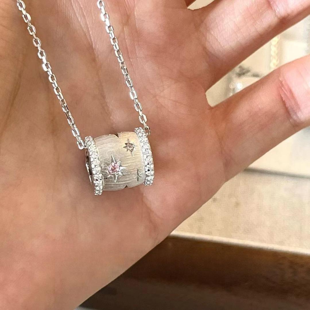 S925 Sterling Silver Contrasting Star Brushed Hexagram Small Waist Necklace Ladies Passepartout Light Luxury Niche Clavicle Chain 925 silver платиновый
S925 Sterling Silver Contrasting Star Brushed Hexagram Small Waist Necklace Ladies Passepartout Light Luxury Niche Clavicle Chain 925 silver платиновый