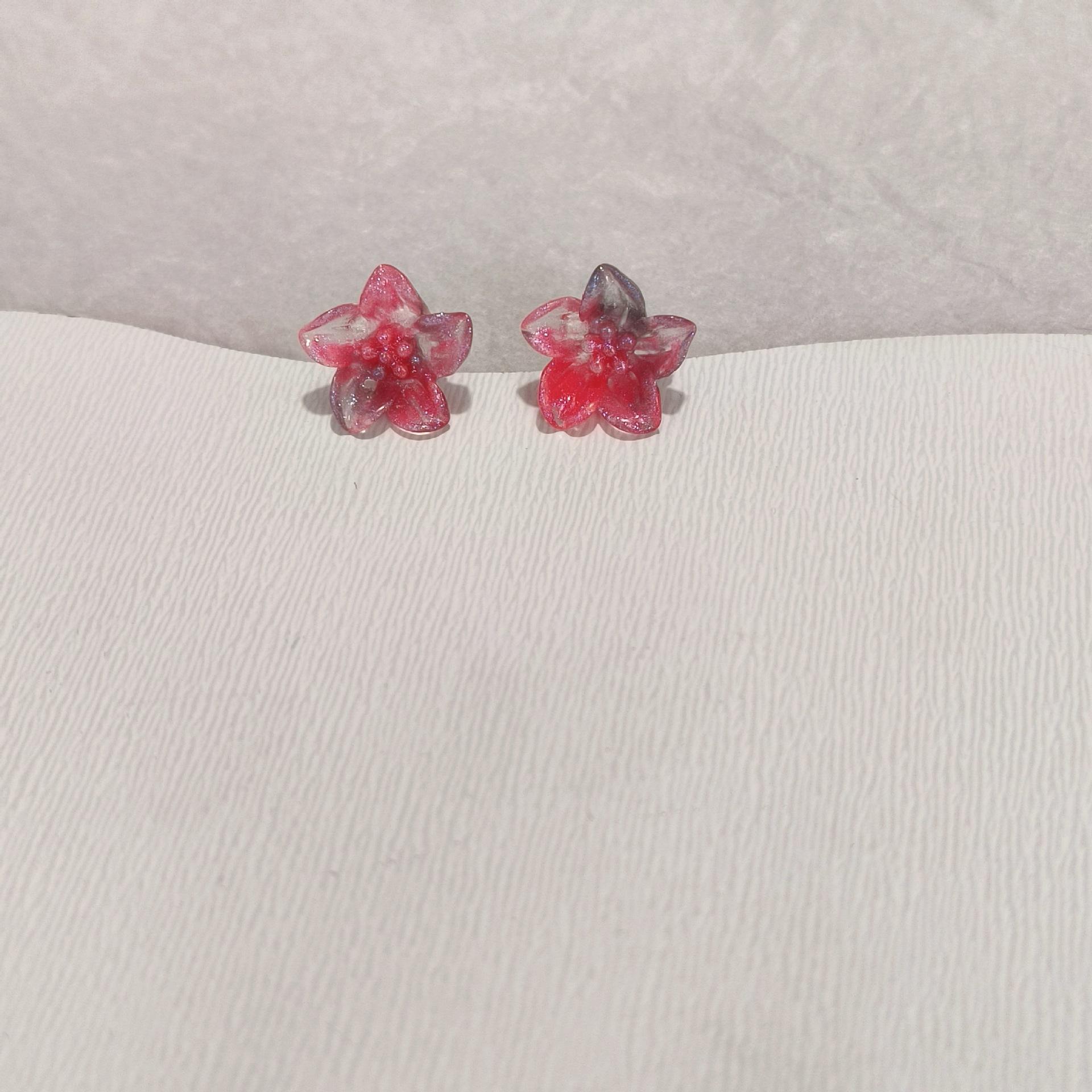 Let S Go To See The Sea Of Flowers Together. Simple Temperament, Flower Stud Earrings, Female Tide, Sweet Girl Earrings.
Let S Go To See The Sea Of Flowers Together. Simple Temperament, Flower Stud Earrings, Female Tide, Sweet Girl Earrings.