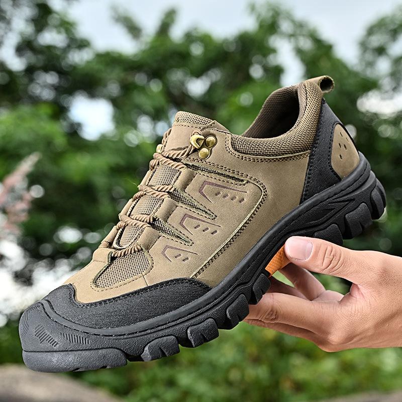 2025 new hiking shoes men s shoes genuine leather autumn outdoor leather shoes wear-resistant hiking sports non-slip casual tooling shoes 44 сірий колір
2025 new hiking shoes men s shoes genuine leather autumn outdoor leather shoes wear-resistant hiking sports non-slip casual tooling shoes 44 сірий колір