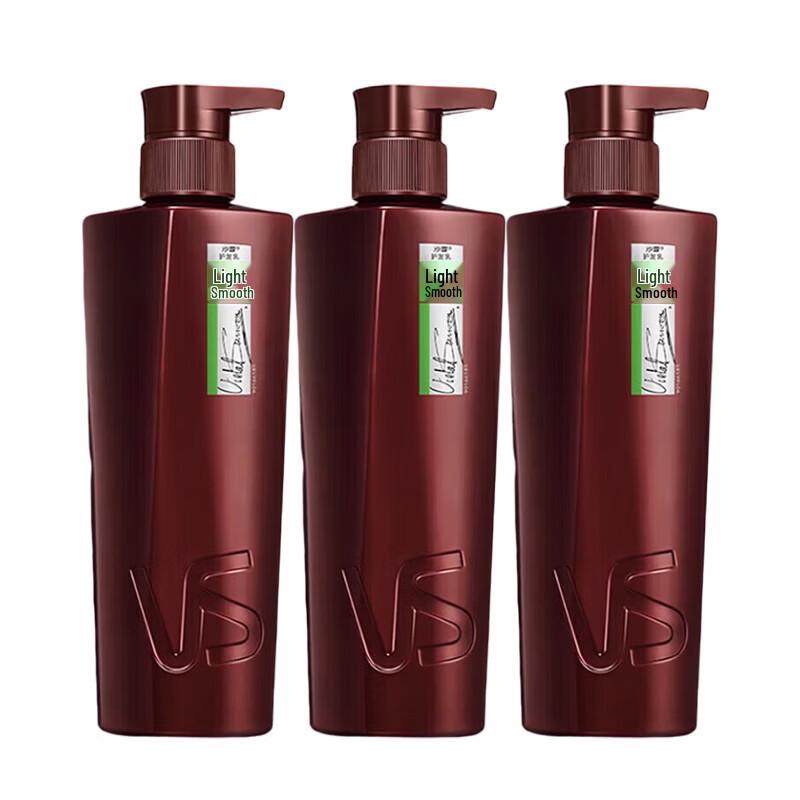 Vidal Sassoon Light & Smooth Hair Conditioner Triple Pack
Vidal Sassoon Light & Smooth Hair Conditioner Triple Pack