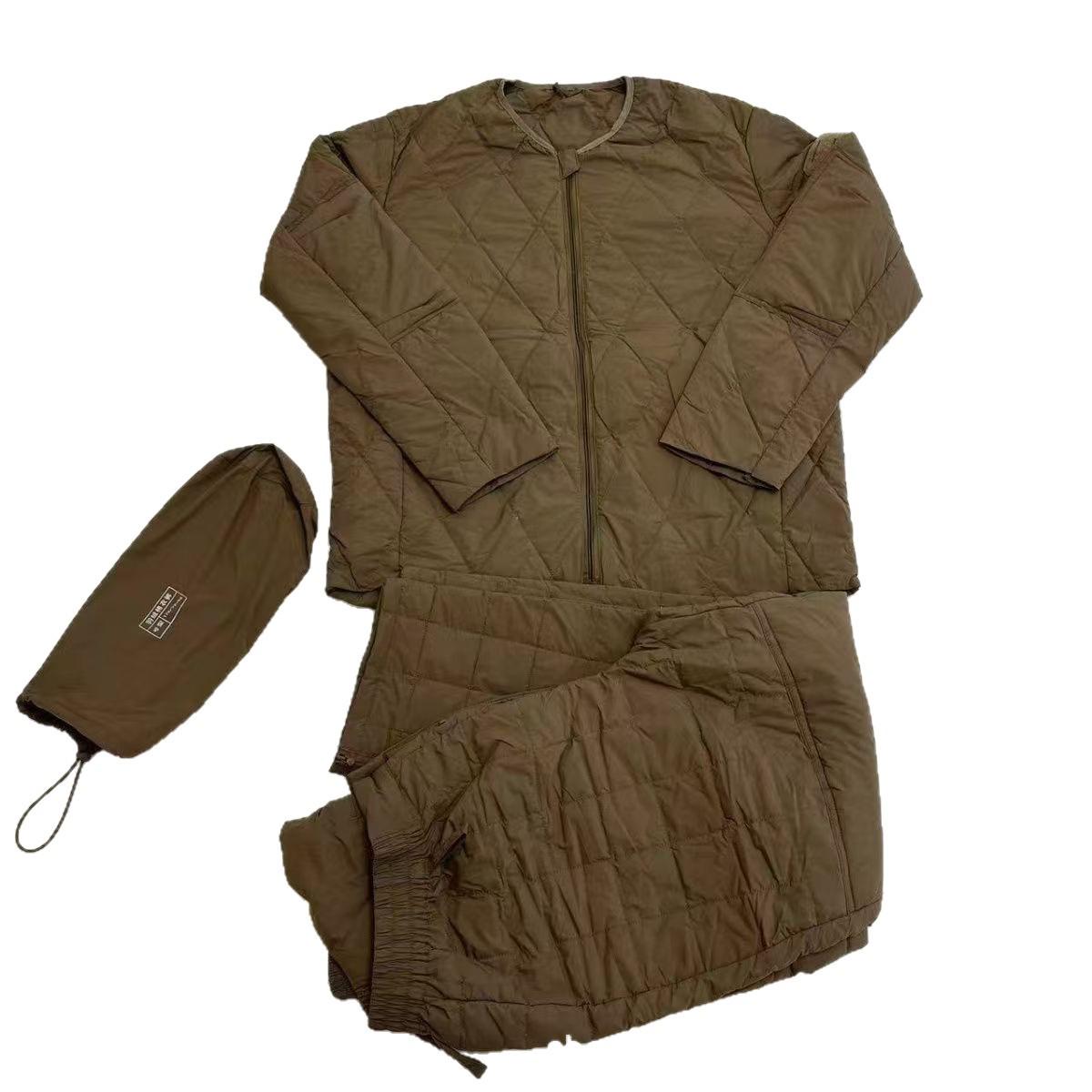 Patrol Down Innerwear Lightweight Pants - Brown, Ideal for Military Enthusiasts Size: 175/84-88 темно-коричневого кольору
Patrol Down Innerwear Lightweight Pants - Brown, Ideal for Military Enthusiasts Size: 175/84-88 темно-коричневого кольору