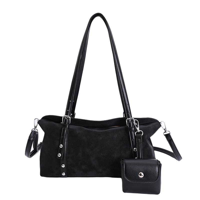 Slim Waist Bag - Stylish Multi-layered Bag with A Belt and A Strap for Easy Carrying. чорний
Slim Waist Bag - Stylish Multi-layered Bag with A Belt and A Strap for Easy Carrying. чорний