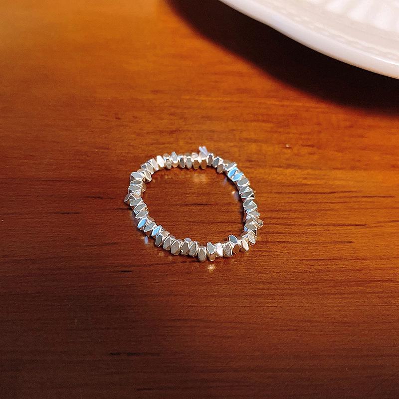 Кольцо открытое двойное Сердце из циркона - Роскошный нишевый дизайн для указательного пальца
Кольцо открытое двойное Сердце из циркона - Роскошный нишевый дизайн для указательного пальца