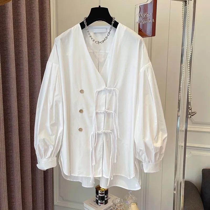 Summer New Designer Style Chinese Style Tassel Button-down Shirt for Women with Design Sense Loose Niche Tops XL
Summer New Designer Style Chinese Style Tassel Button-down Shirt for Women with Design Sense Loose Niche Tops XL