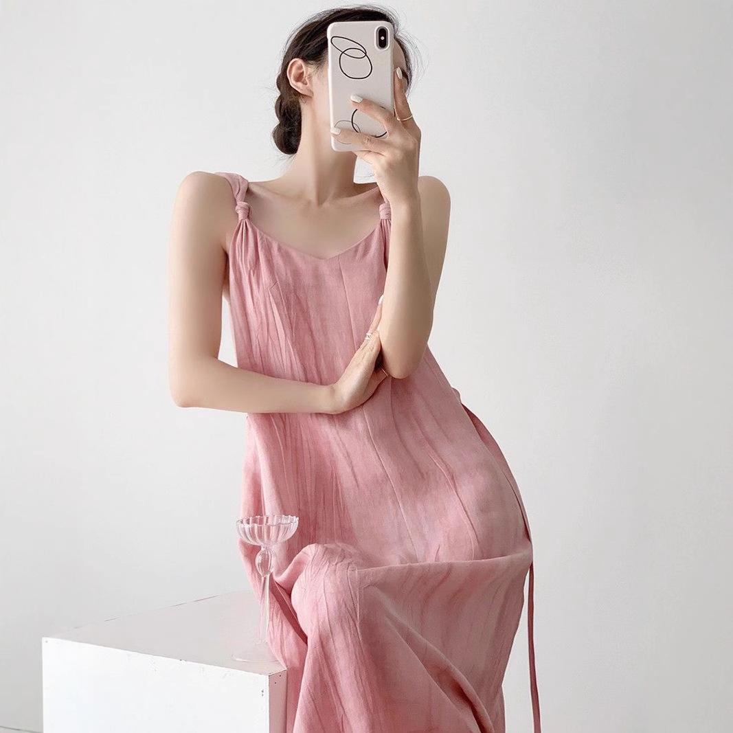 Women s French Retro Off-Shoulder Pink Tie-Dye Camisole Dress for Summer Vacations XL рожевий
Women s French Retro Off-Shoulder Pink Tie-Dye Camisole Dress for Summer Vacations XL рожевий