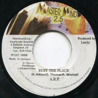 7inch Record A.R.P. - Bust The Place NONE Master Mind 2.5 1999 Jamaica Reggae, Ska & Dub Used
7inch Record A.R.P. - Bust The Place NONE Master Mind 2.5 1999 Jamaica Reggae, Ska & Dub Used