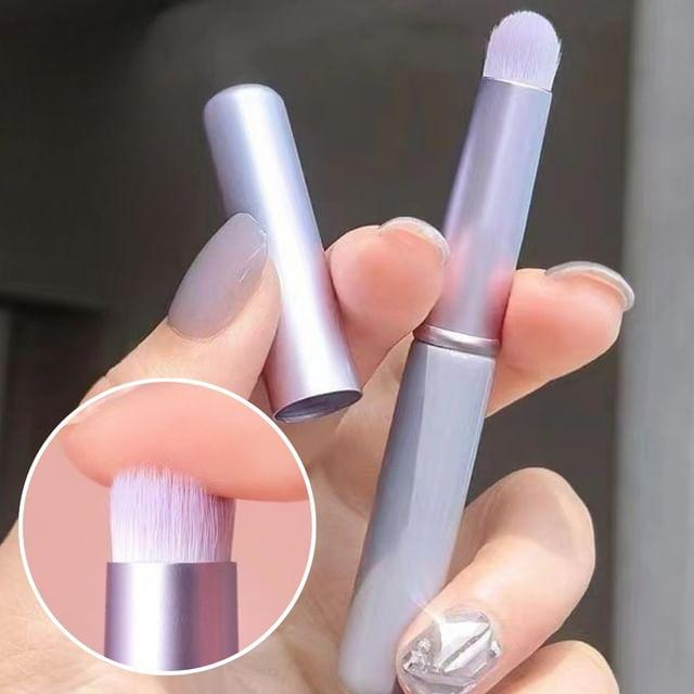Fondes - Lip Brush White
Fondes - Lip Brush White